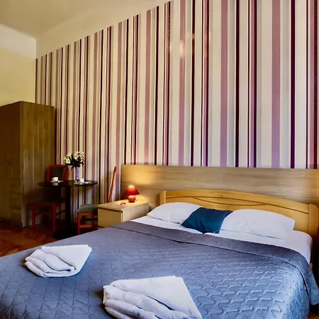 East Station Private Rooms Budapest Extérieur photo